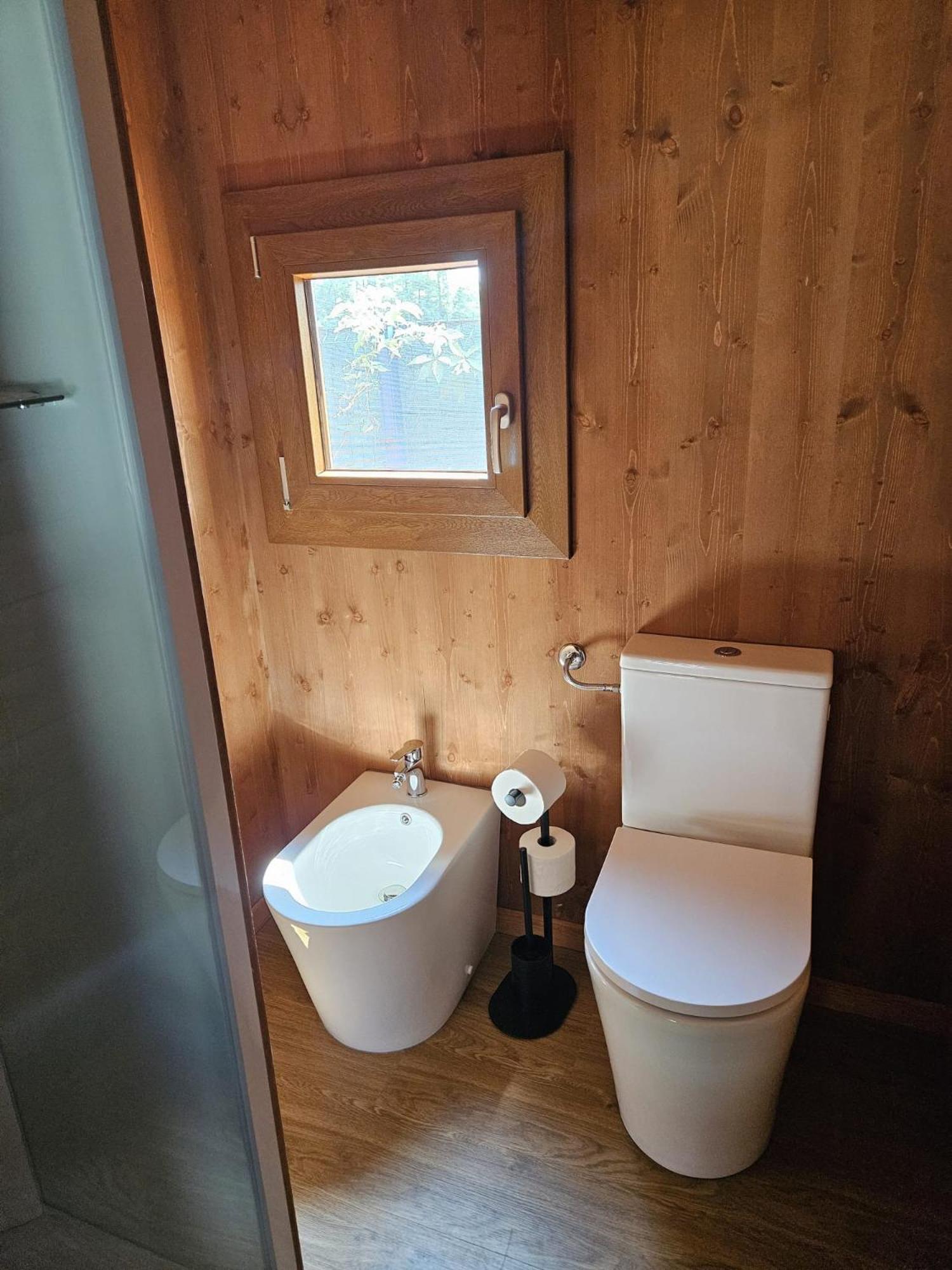 Vicolungo Glamour Lodge & Spa - Free Spa Hot Tub E Sauna Exterior foto